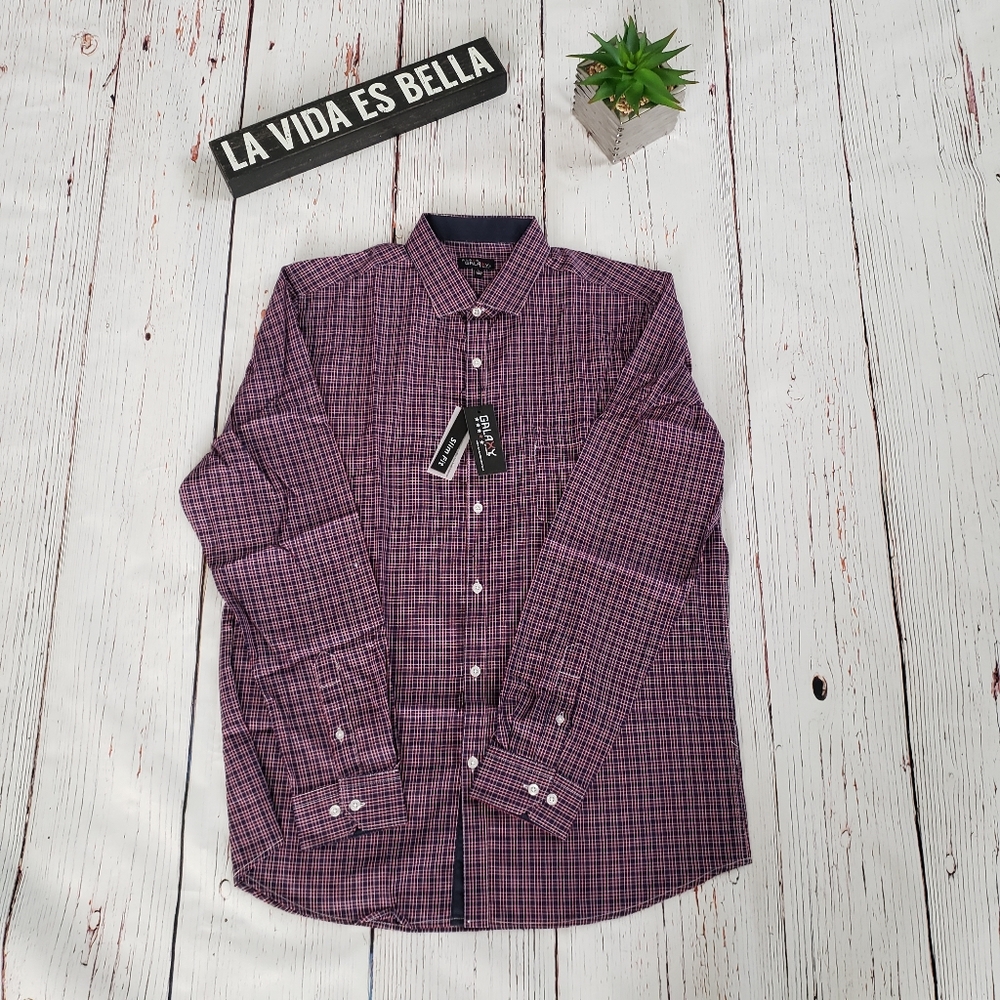 Galaxy by Harvic Dress Shirt size Large